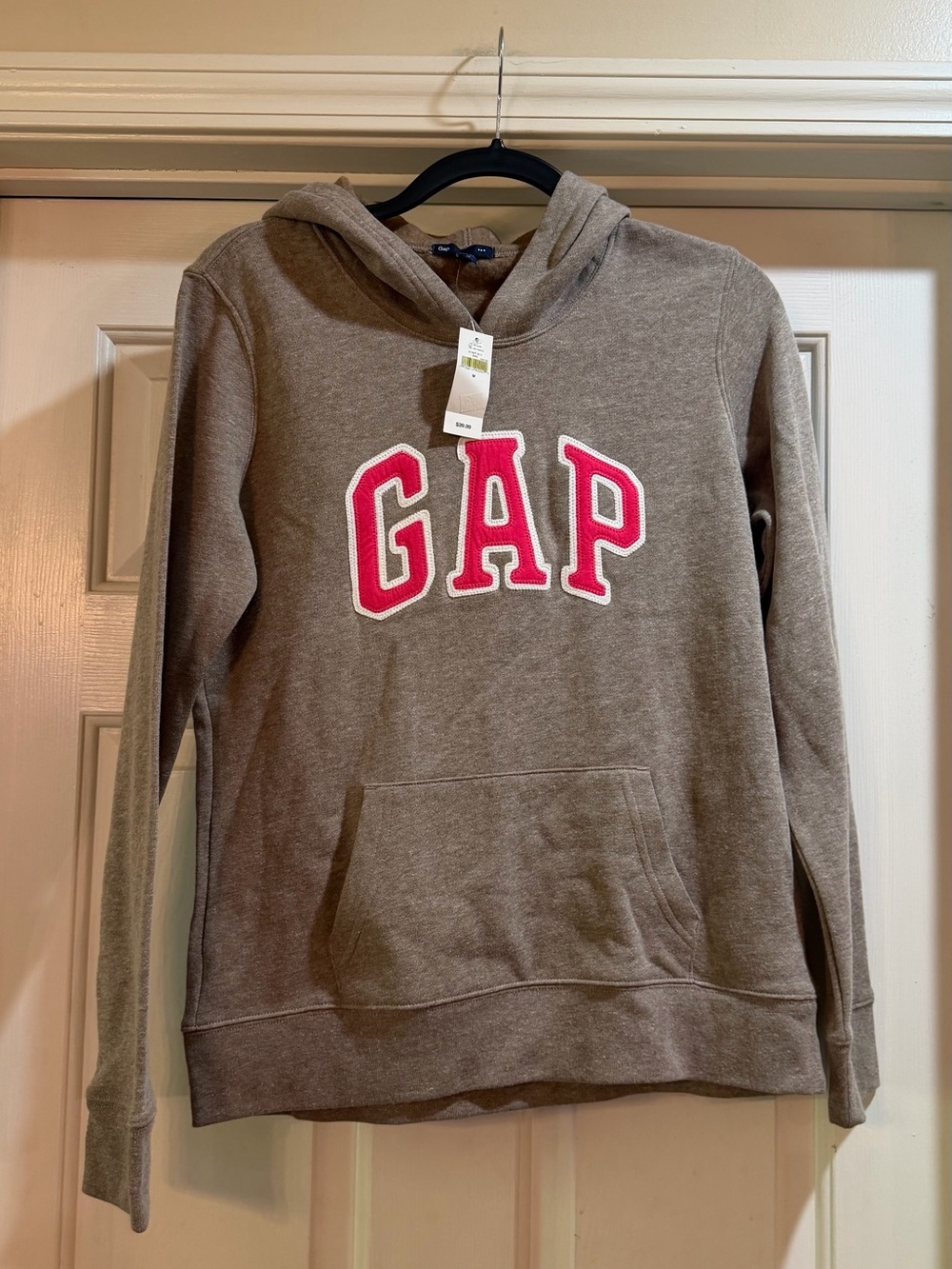 GAP Women's Hoodie Brown with Pink Logo NWT Classic Vibe Size Medium Pit2Pit20”